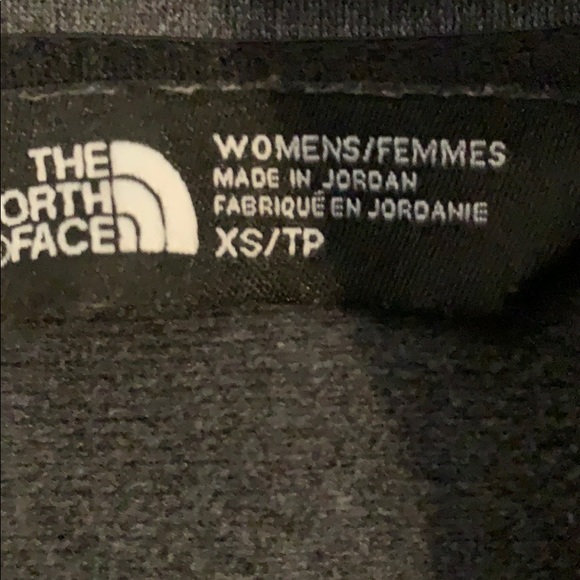 Too small. Tossed tags before trying on. Like new! - Picture 4 of 4